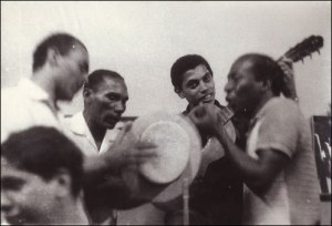 Standing, L-R: Anescarzinho do Salgueiro, Jair do Cavaquinho, Paulinho da Viola and Zé Kéti at Zicartola.