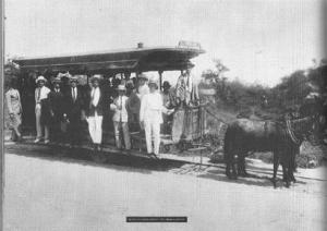 The horse-drawn streetcar that brought Nei Lopes's parents to Irajá Parish in 1918.