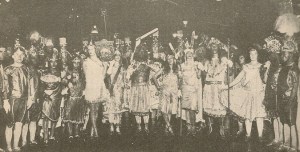 Rancho Caprichosos de Estopa, with the porta-estandarte Celia Afonso vaguely visible in the middle. 